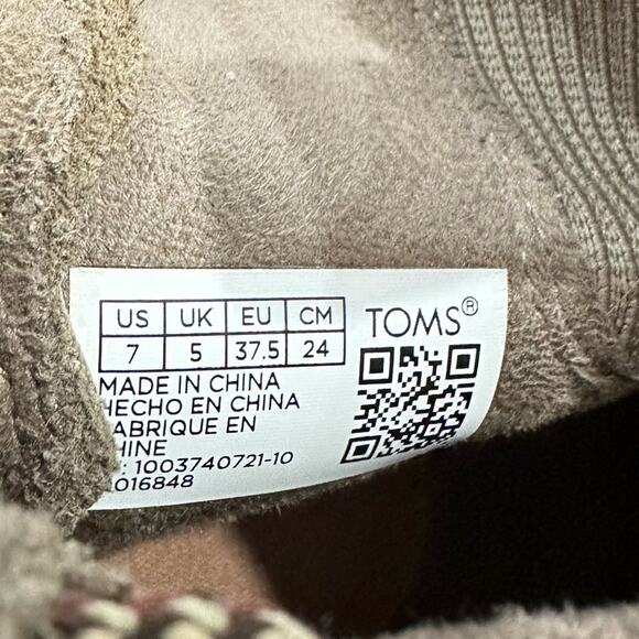 Toms Frankie boot above ankle lace up suede size 7 pull tan luge gum sole - Picture 9 of 10